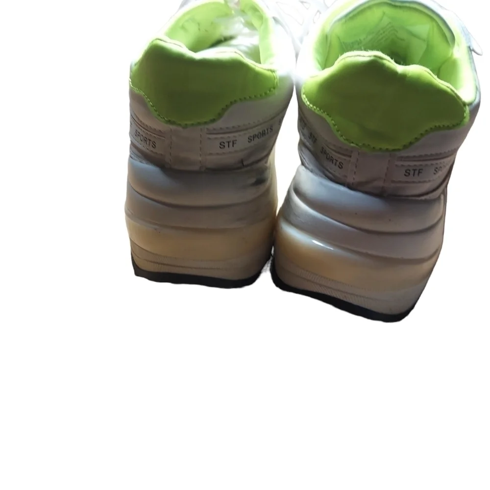 38 Studio F white shoes‎